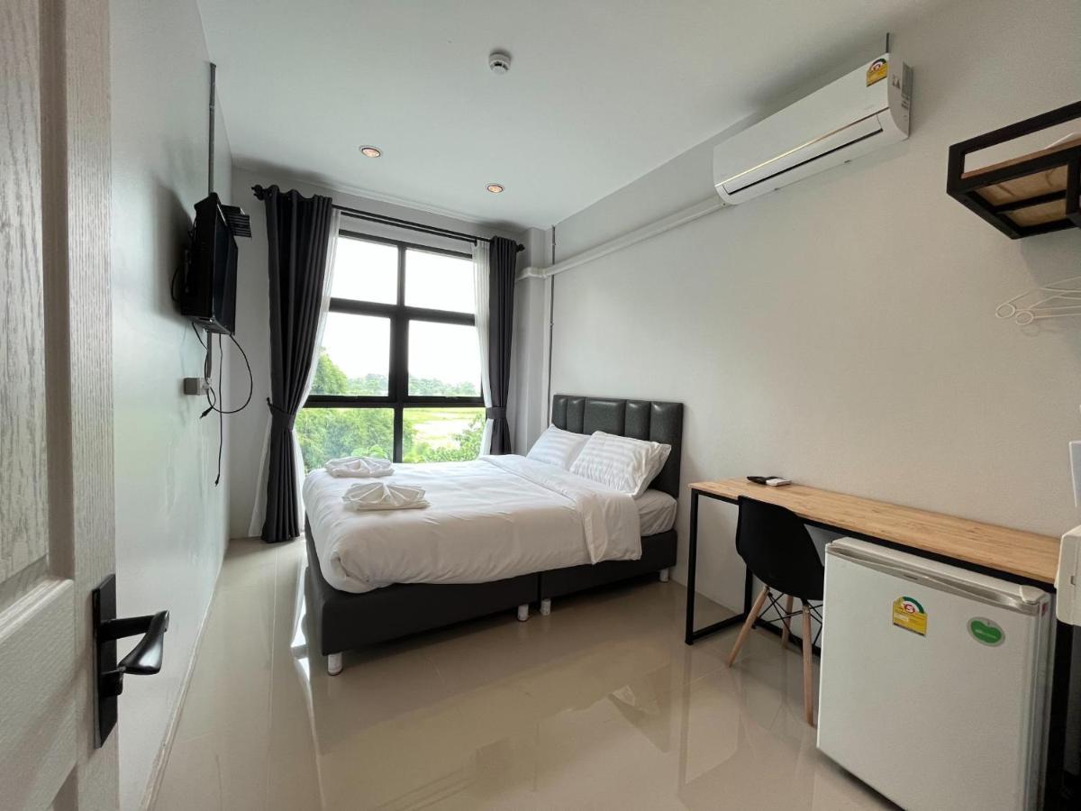 Life Hotel Rong Khun Ban Mai  외부 사진
