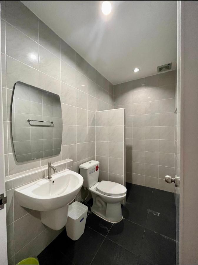 Life Hotel Rong Khun Ban Mai  외부 사진