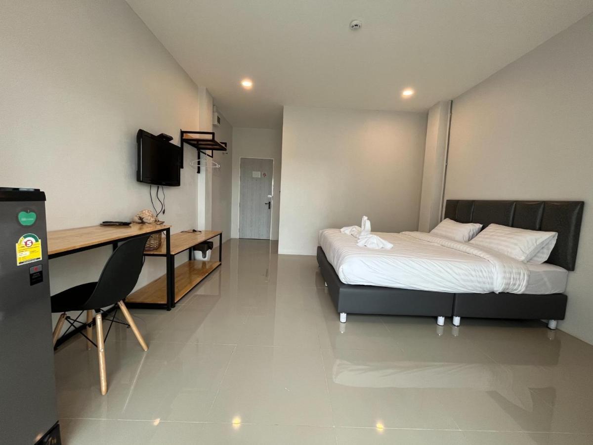 Life Hotel Rong Khun Ban Mai  외부 사진