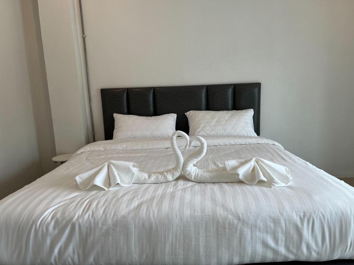 Life Hotel Rong Khun Ban Mai  외부 사진